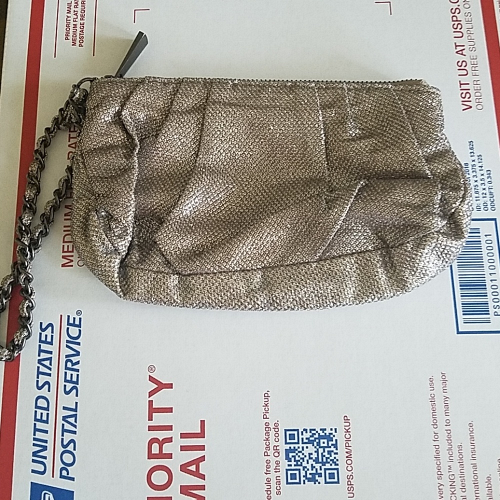 Express Clutch